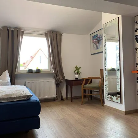 Fuer Monteure In بيت ضيافة لبسيا