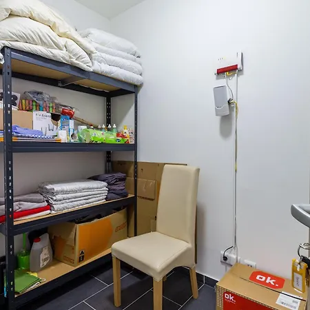 Fuer Monteure In لبسيا