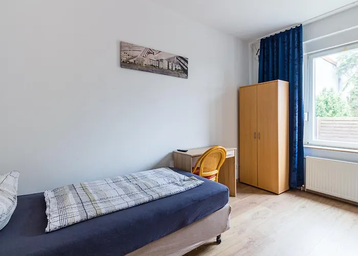 Fuer Monteure In Guest house Leipzig