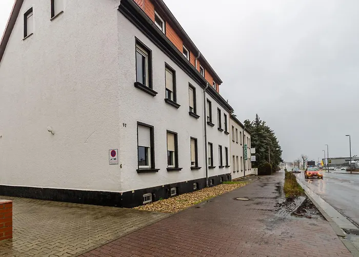 Guest house Fuer Monteure In *